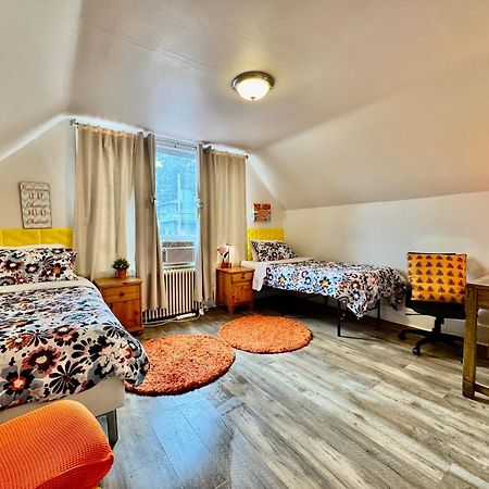 Private Room With Two Twin Beds Air Conditioning And Shared Bathrooms Located Near Seatac Airport And Downtown Seattle Extérieur photo