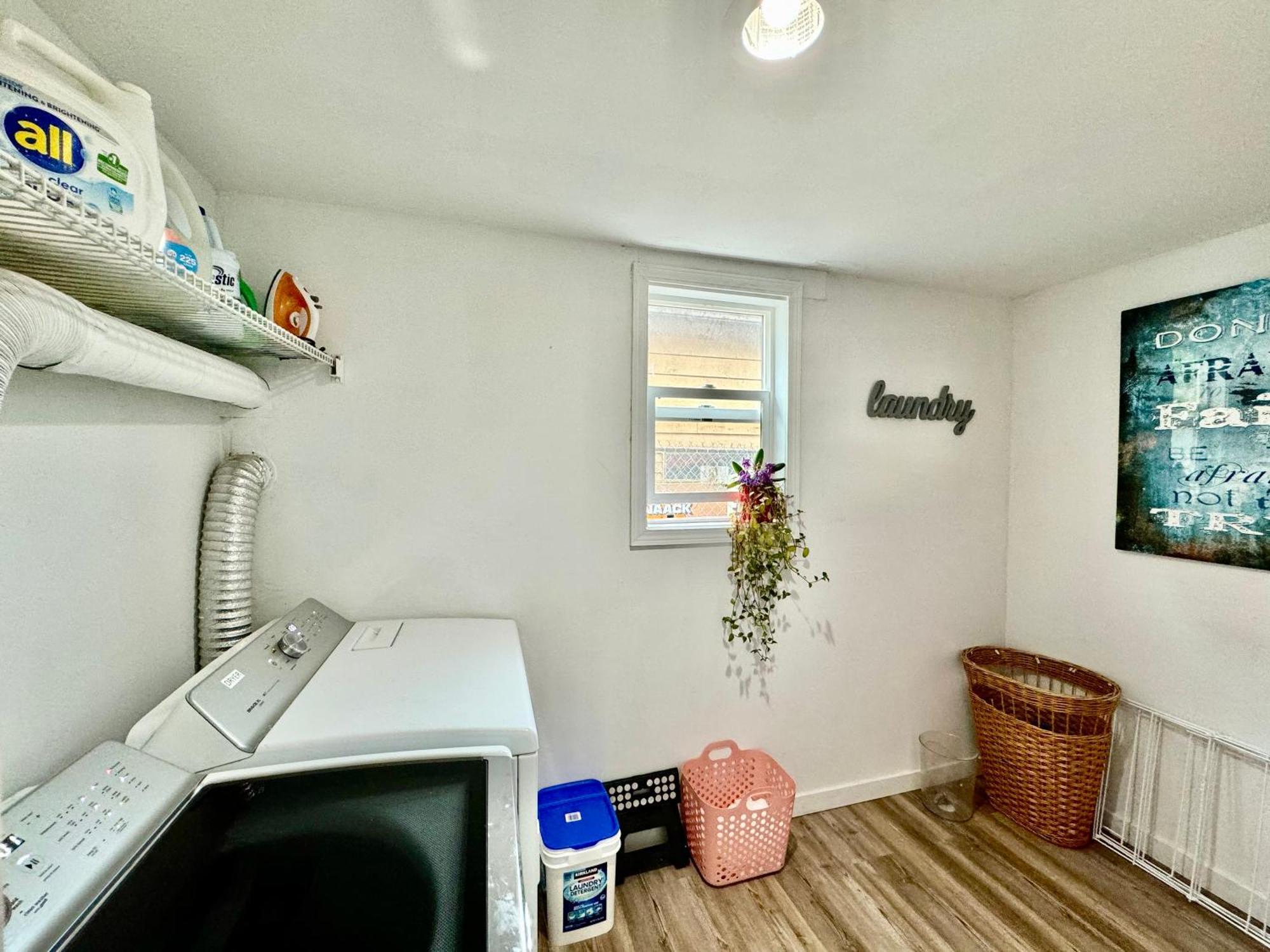 Private Room With Two Twin Beds Air Conditioning And Shared Bathrooms Located Near Seatac Airport And Downtown Seattle Extérieur photo